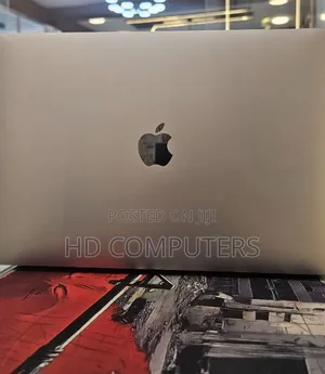 New Laptop Apple MacBook Air 2020 M1 8GB Apple M1 SSD 256GB