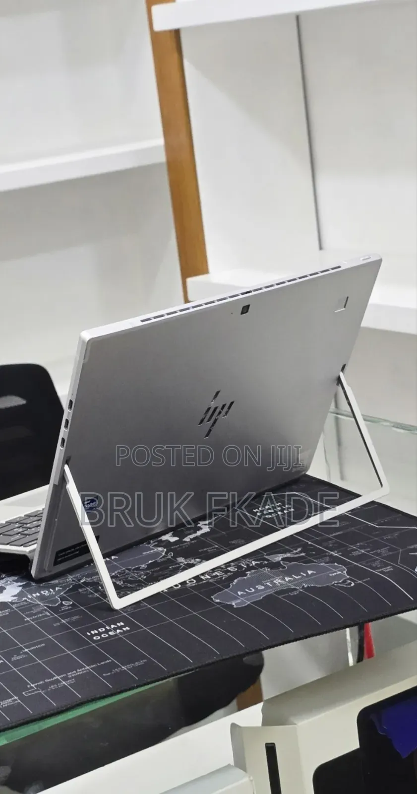 New Laptop HP Elite X2 G8 8GB Intel Core i5 SSD 256GB