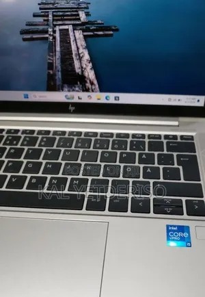 New Laptop HP EliteBook 830 G8 16GB Intel Core i5 SSD 512GB