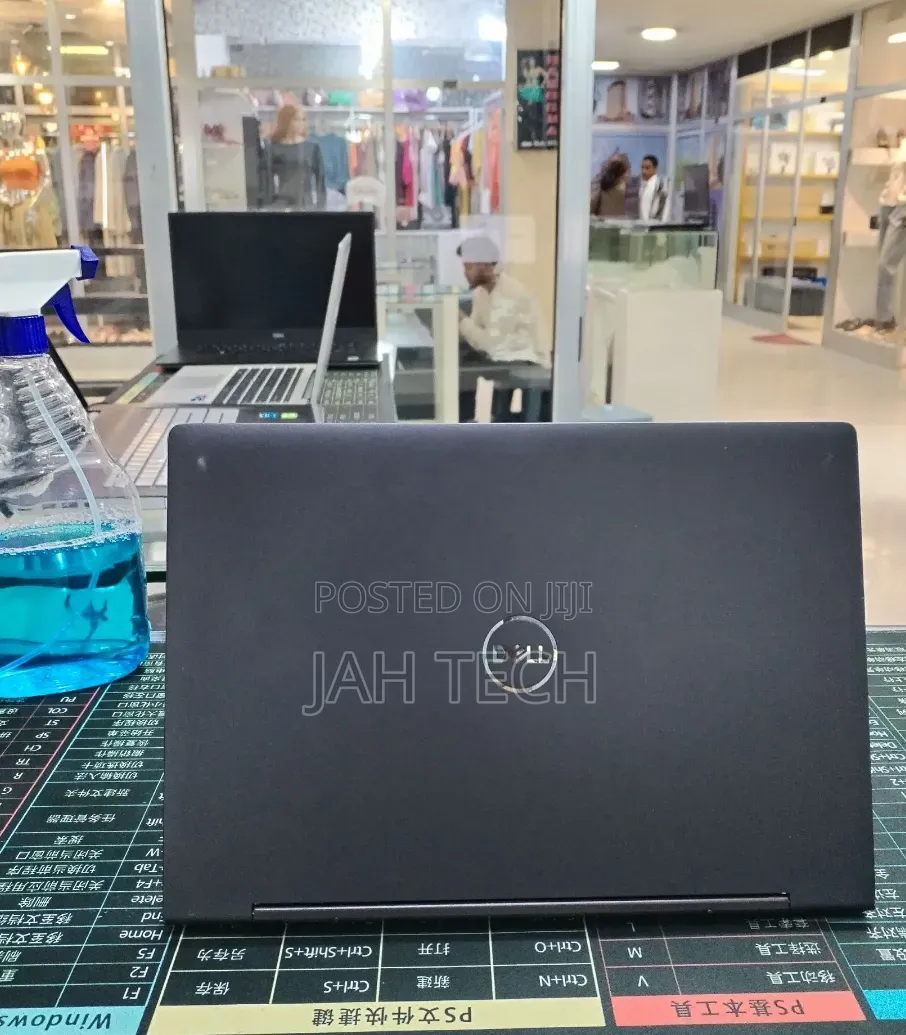 New Laptop Dell Inspiron 15 16GB Intel Core i7 SSD 512GB