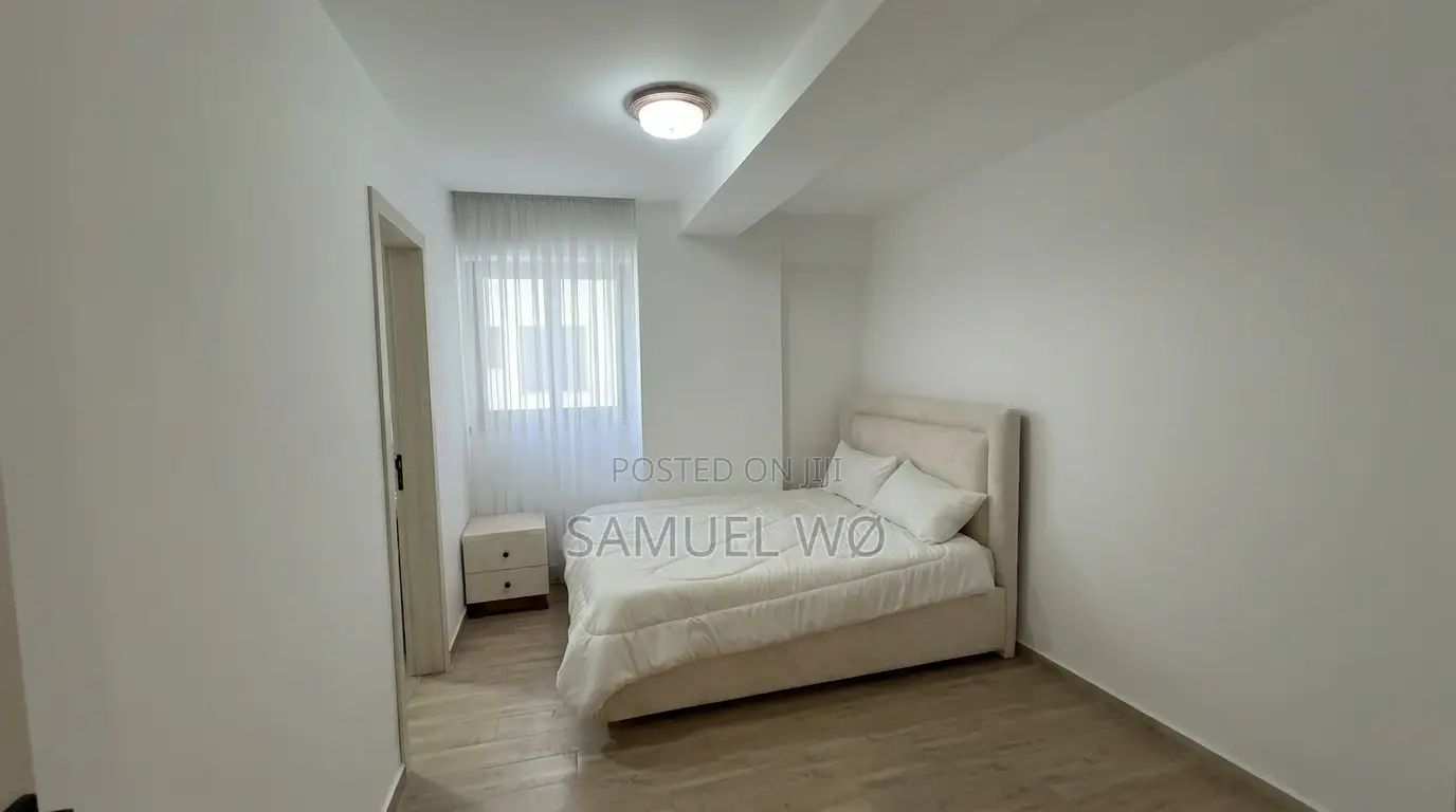 4bdrm Apartment in Century, Bole for sale
