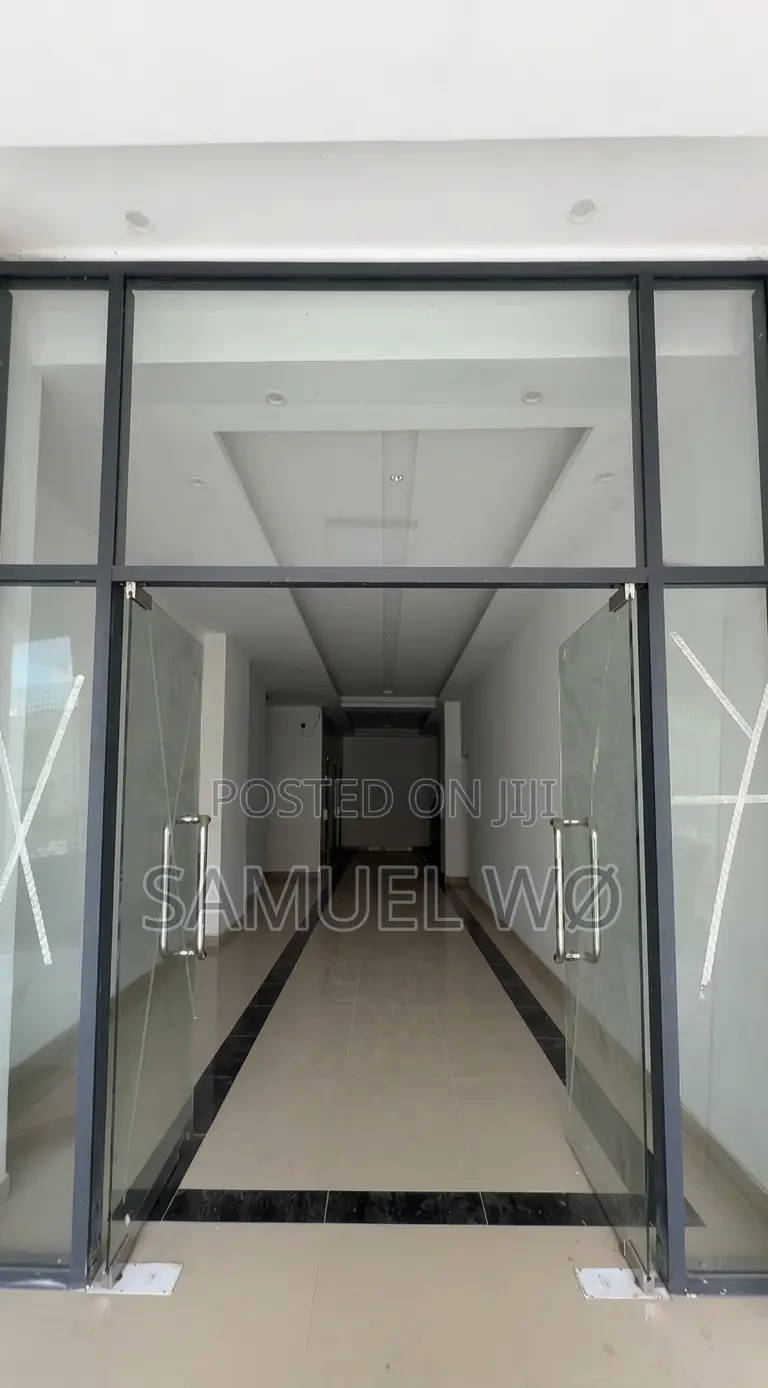 4bdrm Apartment in Century, Bole for sale