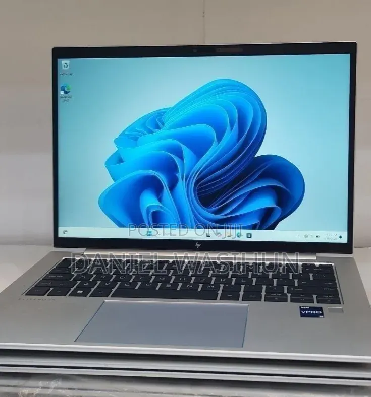 New Laptop HP EliteBook 840 G9 16GB Intel Core i5 SSD 512GB