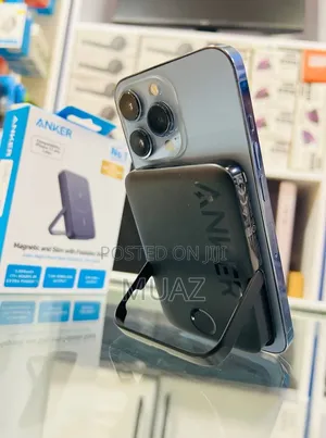 Anker MagGo Power Bank (5,000mAh, 7.5W, Stand) Capacity: 5,000mAh