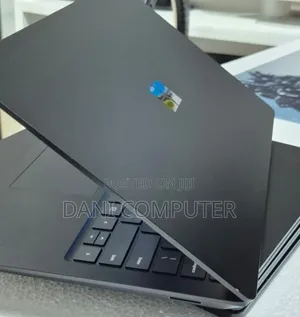 New Laptop Microsoft Surface 16GB Intel Core i5 SSD 256GB