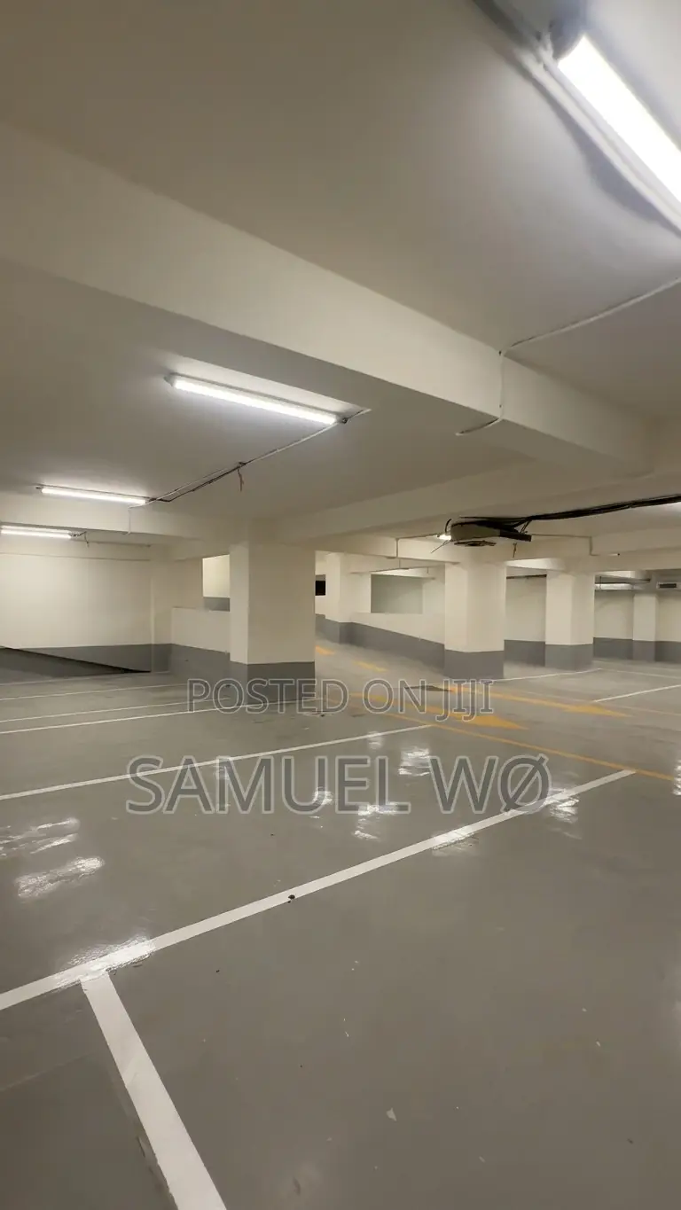 4bdrm Apartment in Century, Bole for sale