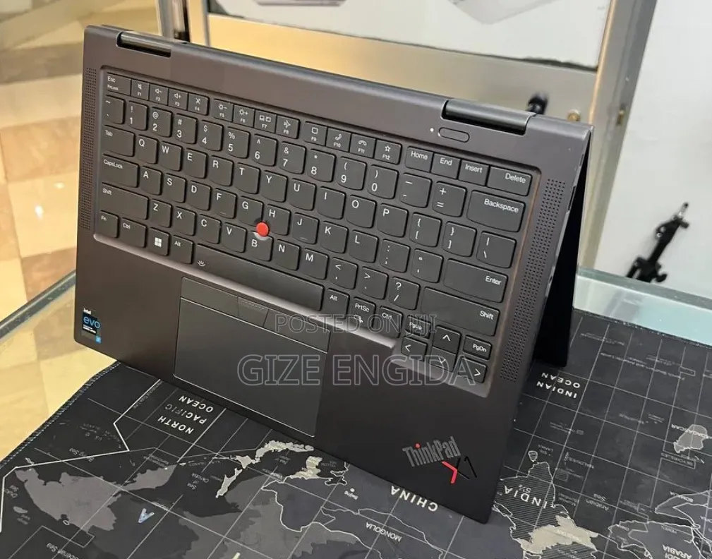 New Laptop Lenovo ThinkPad X1 Yoga 16GB Intel Core i7 SSD 512GB