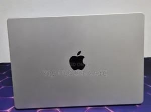 New Laptop Apple MacBook Pro 2024 M4 16GB Intel Core i7 SSD 512GB