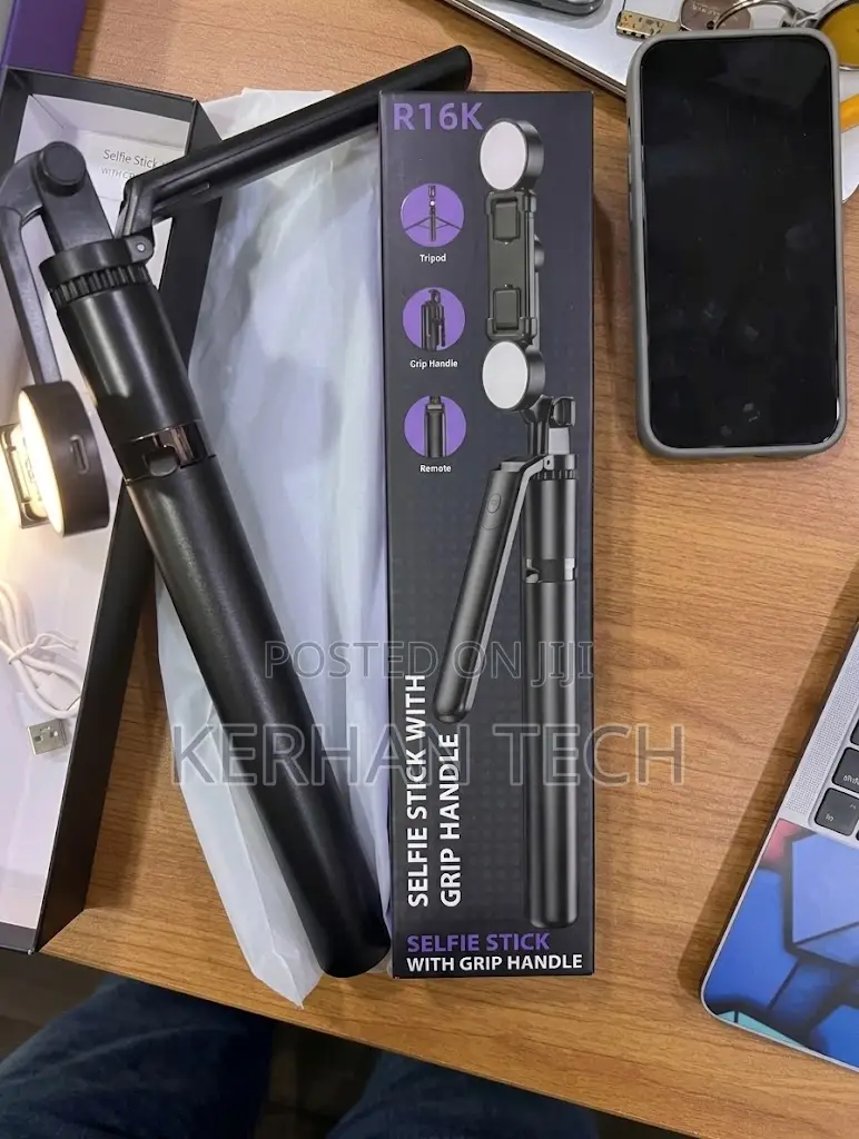 R16K All-in-One Selfie Stick Tripod With Dual Fill Lights