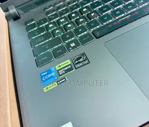 New Laptop Asus ROG Strix G16 16GB Intel Core i7 SSD 1T