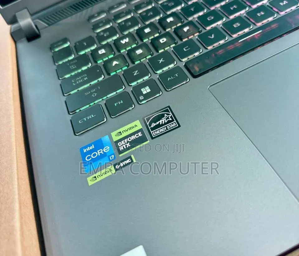 New Laptop Asus ROG Strix G16 16GB Intel Core i7 SSD 1T