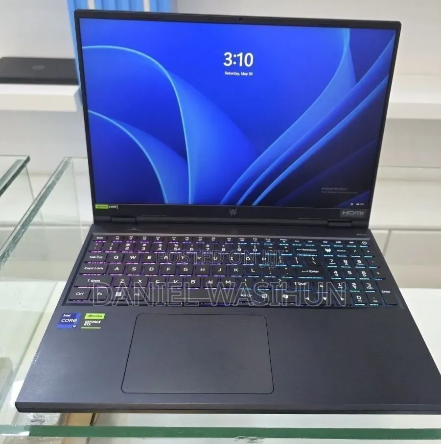 New Laptop Acer Predator Helios Neo 16 16GB Intel Core i9 SSD 1T