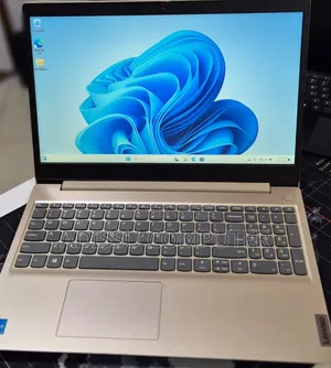 New Laptop Lenovo Legion 5 8GB Intel Core M3 SSD 256GB