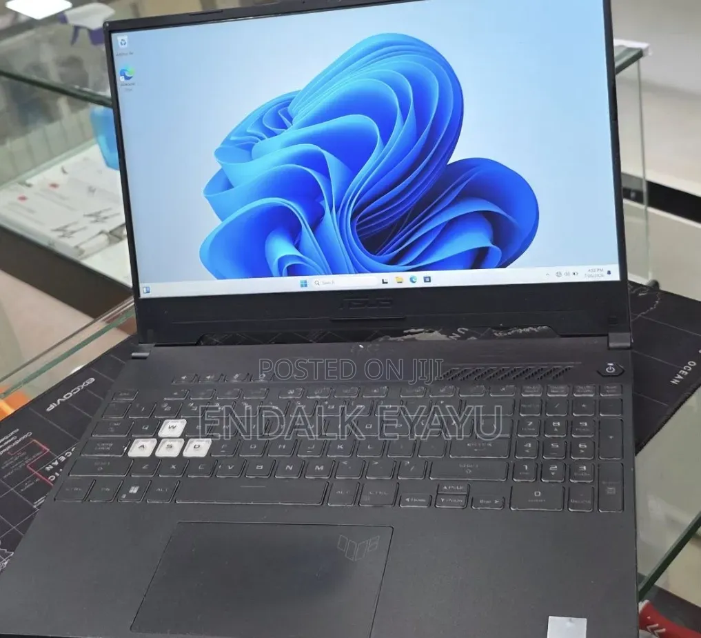 New Laptop Asus TUF Dash F15 16GB Intel Core i7 SSD 512GB