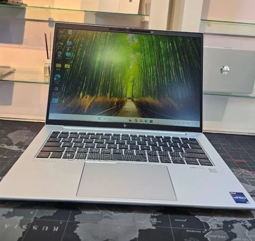 New Laptop HP EliteBook 840 G10 16GB Intel Core i7 SSD 512GB