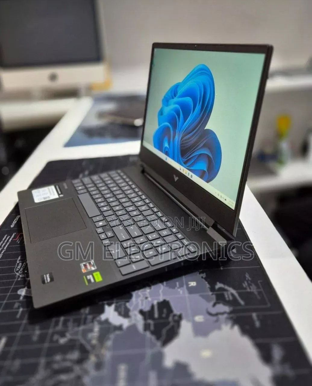 New Laptop HP Victus 15 16GB AMD Ryzen 7 SSD 512GB