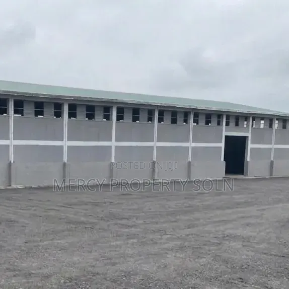Warehouse for Sale in Kaliti AA