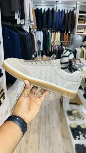 Lara Jena Men’s Shoes