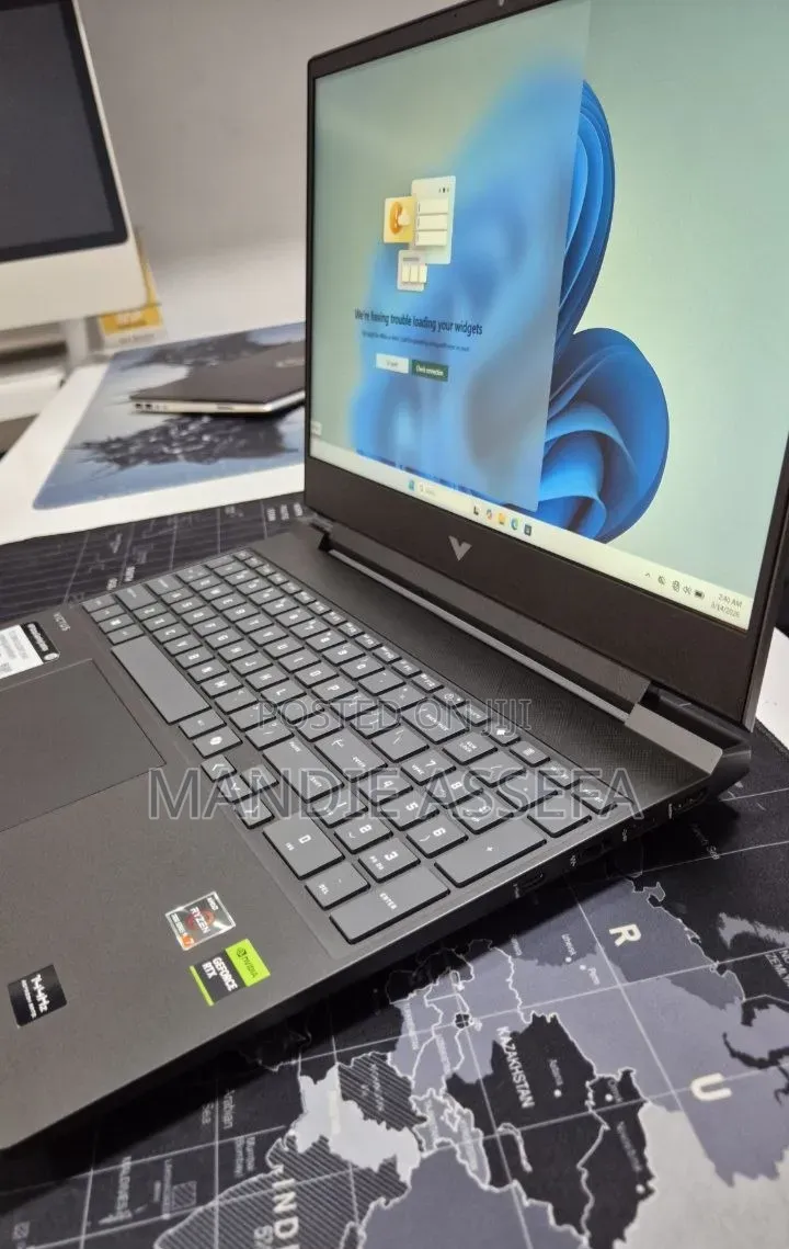 New Laptop HP Victus 15 16GB AMD Ryzen 7 SSD 512GB