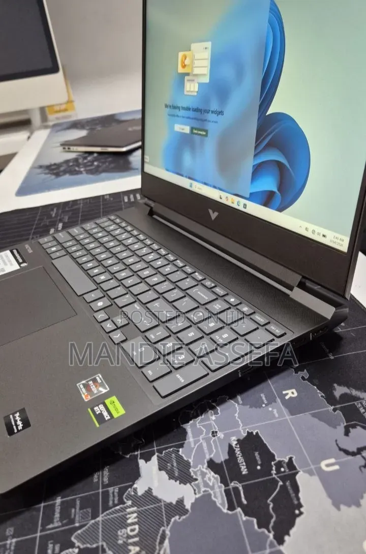 New Laptop HP Victus 15 16GB AMD Ryzen 7 SSD 512GB