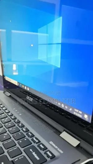 New Laptop Acer 8GB Intel Core i5 SSD 256GB