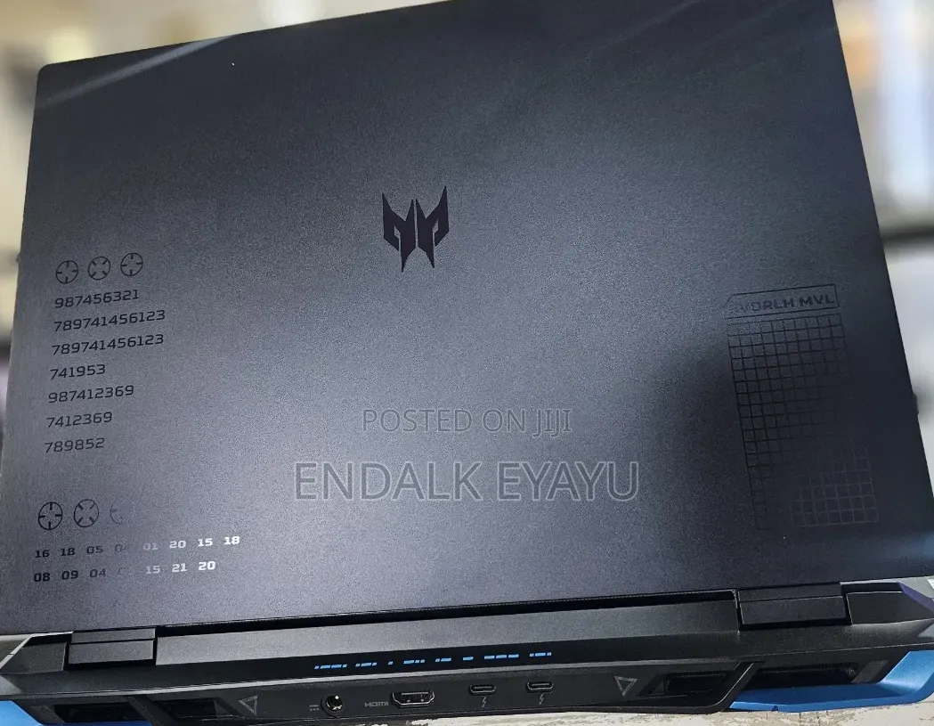 New Laptop Acer Predator Helios 300 16GB Intel Core i9 SSD 1T