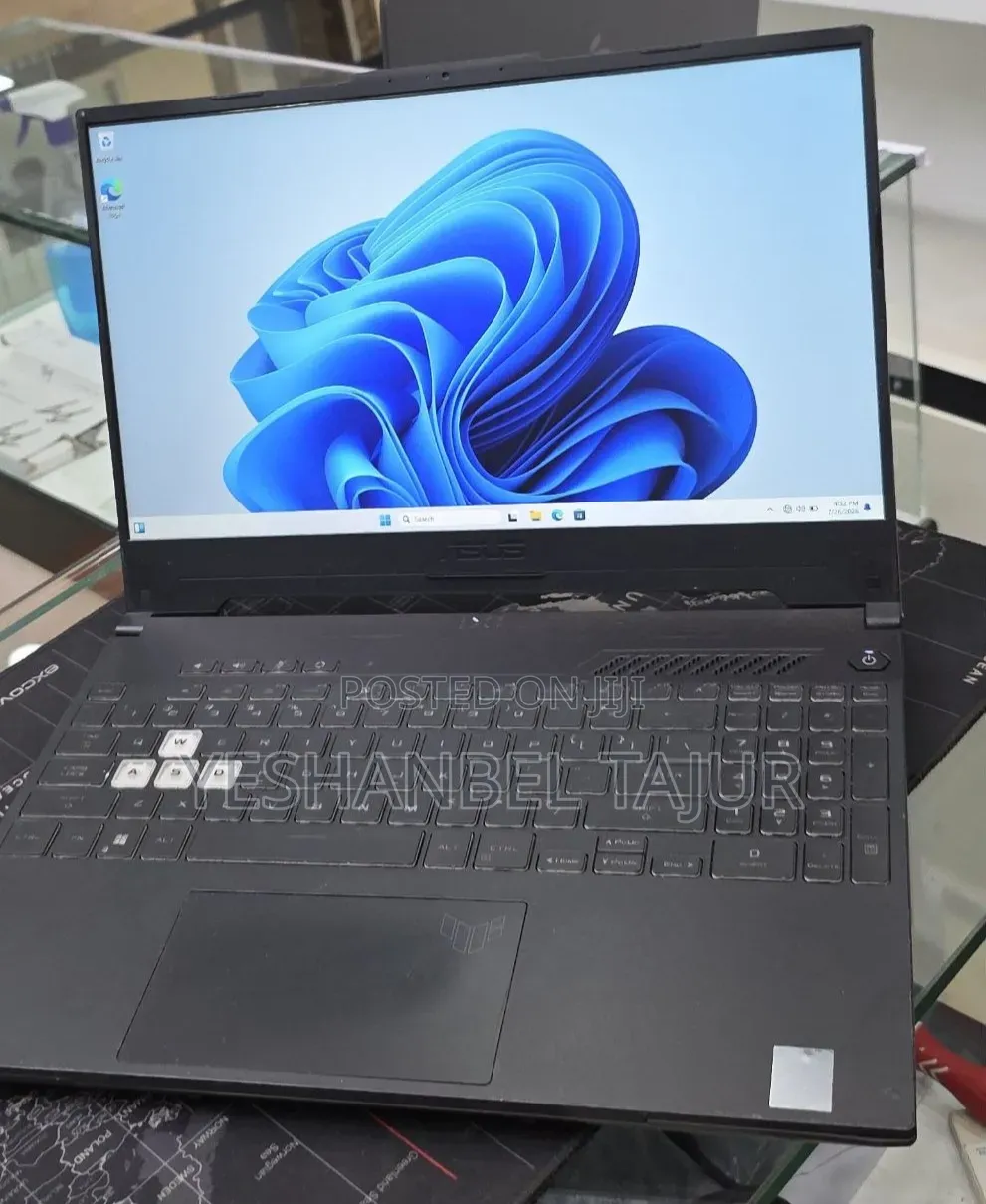 New Laptop Asus TUF Gaming A15 16GB Intel Core i7 SSD 512GB