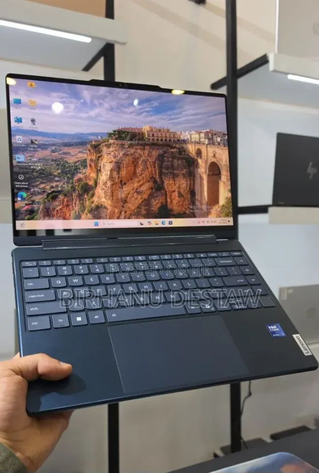 New Laptop Lenovo Yoga 9 16GB Intel Core Ultra 7 SSD 1T