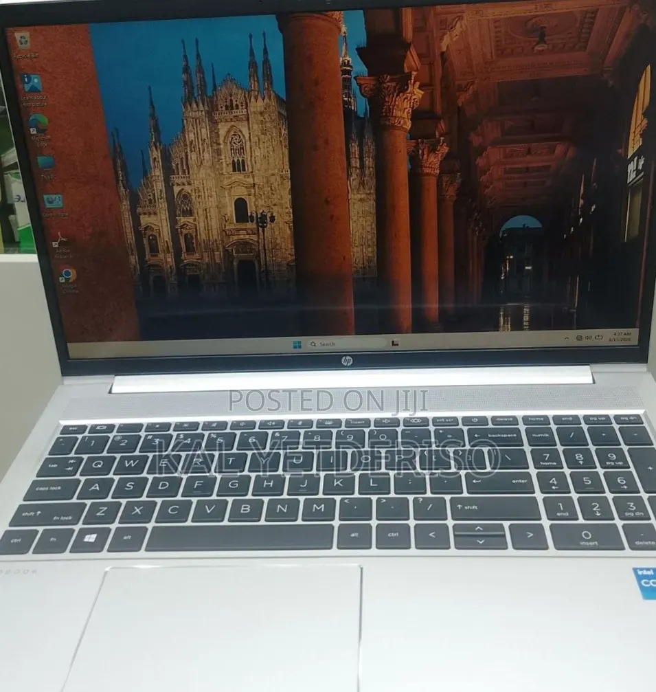 New Laptop HP ProBook 450 G8 8GB Intel Core i5 SSD 512GB