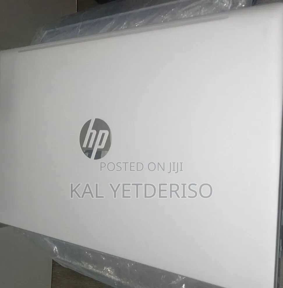 New Laptop HP ProBook 450 G8 8GB Intel Core i5 SSD 512GB