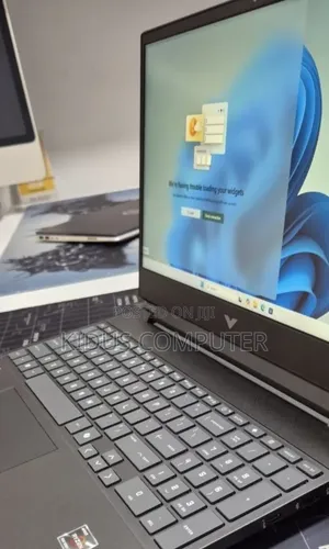 New Laptop HP Victus 15 16GB AMD Ryzen 7 SSD 512GB