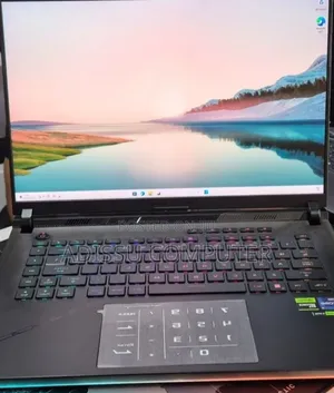 New Laptop Asus ROG Strix G18 32GB Intel Core i9 SSD 2T