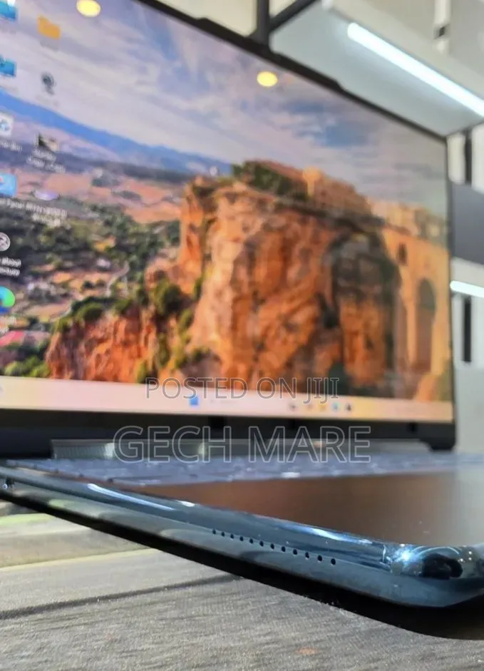 New Laptop Lenovo Yoga 9 16GB Intel Core Ultra 7 SSD 1T