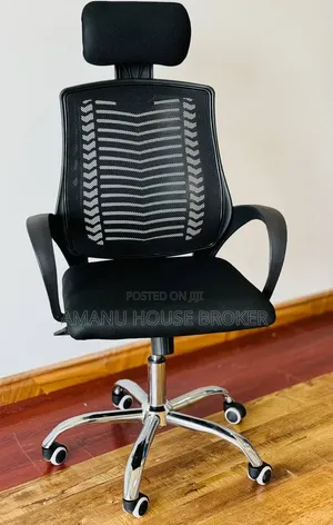 አስቸኳይ የሚሸጥ አንድ 1.40 Meter,1Managerial ,2እንግዳ መቀበያ በጥሩ አዲስ