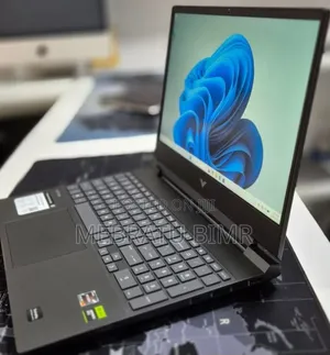 New Laptop HP Victus 16 16GB AMD Ryzen 7 SSD 512GB