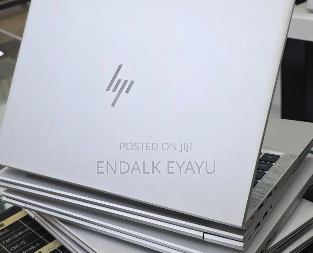 New Laptop HP EliteBook 840 G8 16GB Intel Core i5 SSD 512GB