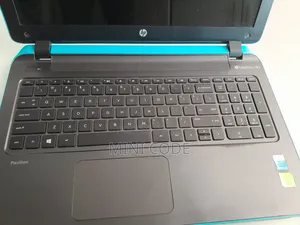 Laptop HP Pavilion 15 8GB Intel Core i5 HDD 1T