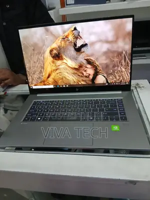 New Laptop HP ZBook Studio 32GB Intel Core i9 SSD 512GB