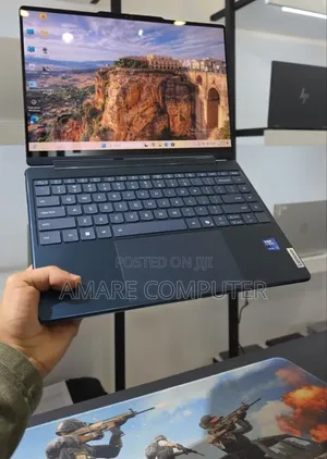 New Laptop Lenovo Yoga 9 16GB Intel Core Ultra 7 SSD 1T