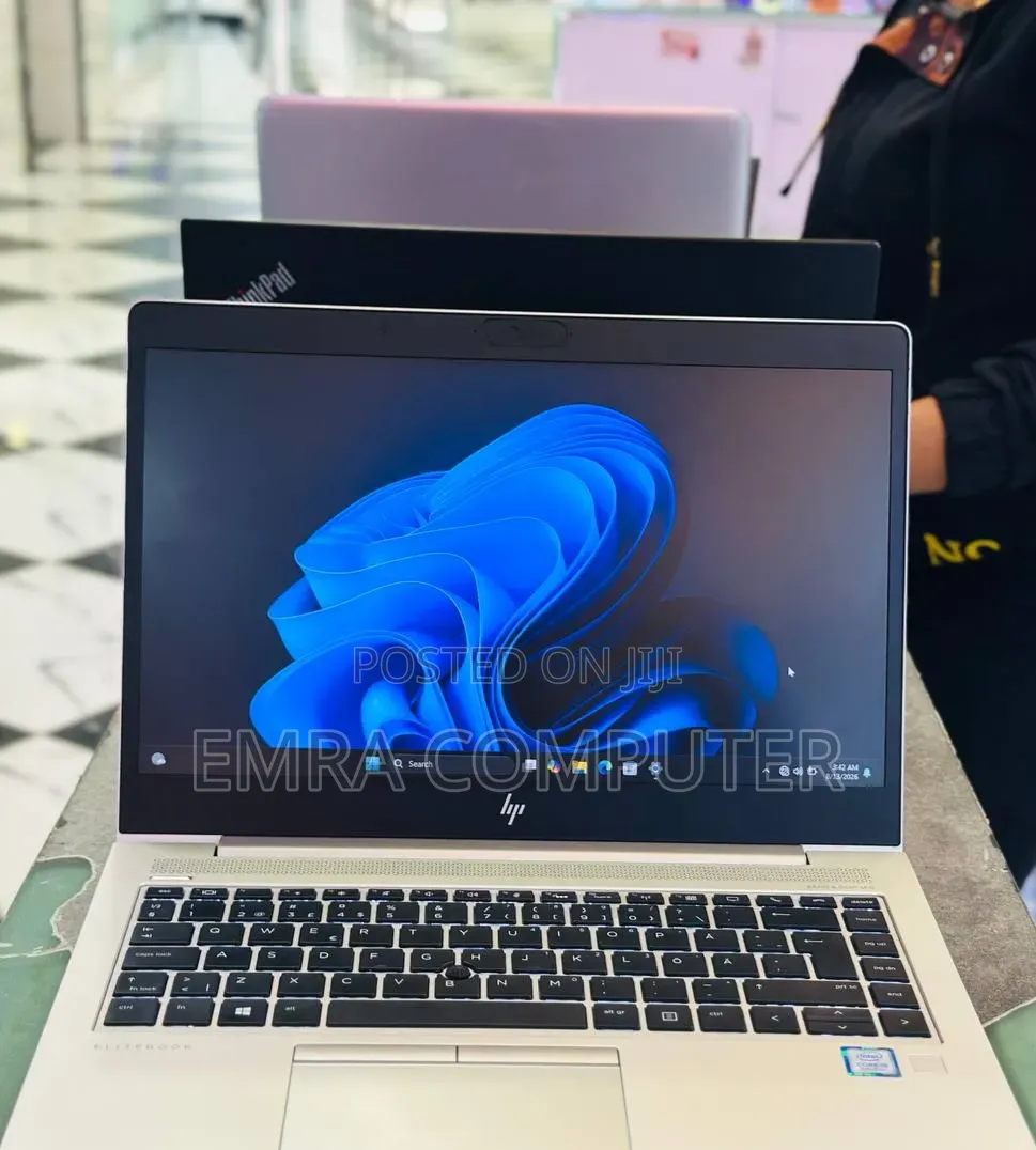 New Laptop HP EliteBook 840 G5 16GB Intel Core i5 SSD 512GB