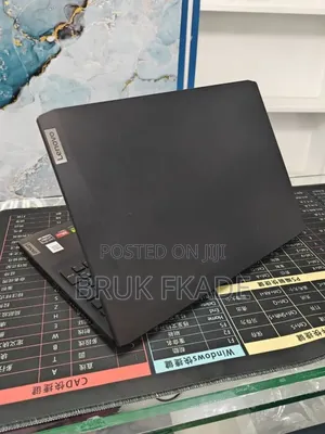 New Laptop Lenovo Ideapad 3 8GB AMD Ryzen 5 SSD 512GB