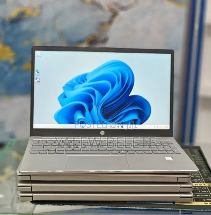 New Laptop HP Stream Notebook 16GB Intel Core i7 SSD 1T