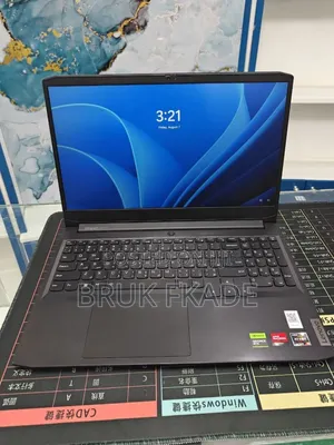 New Laptop Lenovo Ideapad 3 8GB AMD Ryzen 5 SSD 512GB