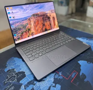 New Laptop Lenovo Yoga 2 16GB AMD Ryzen 7 SSD 512GB