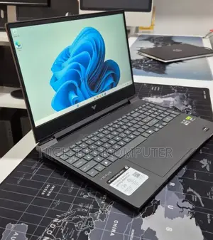 New Laptop HP Victus 16 16GB AMD Ryzen 7 SSD 512GB