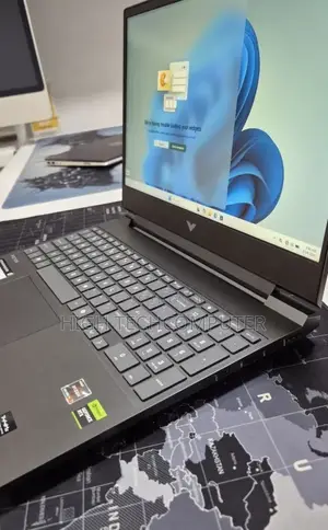 New Laptop HP Victus 16 16GB AMD Ryzen 7 SSD 512GB