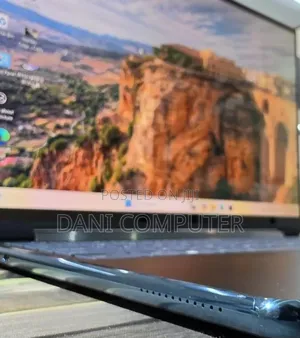New Laptop Lenovo Yoga 9 16GB Intel Core Ultra 7 SSD 1T