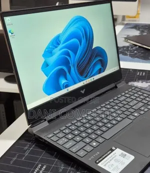New Laptop HP Victus 15 16GB AMD Ryzen 7 SSD 512GB