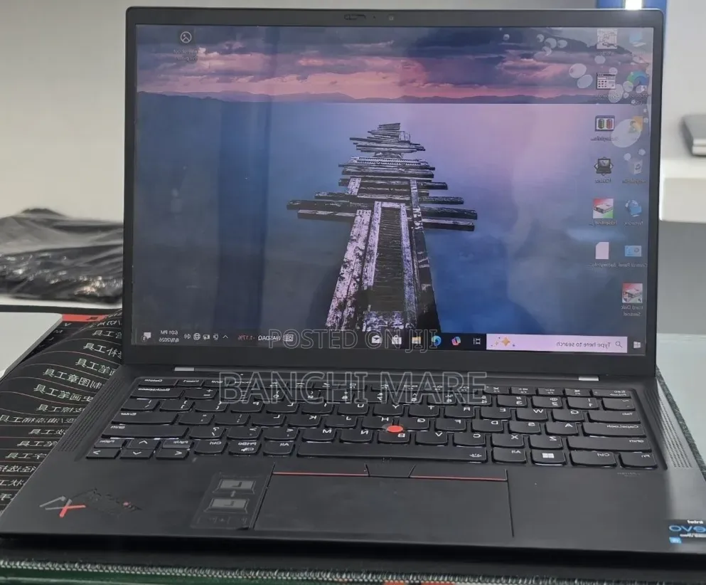 New Laptop Lenovo ThinkPad X1 Carbon 16GB Intel Core i5 SSD 512GB