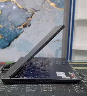 New Laptop Lenovo Legion 5 16GB AMD Ryzen 7 SSD 512GB
